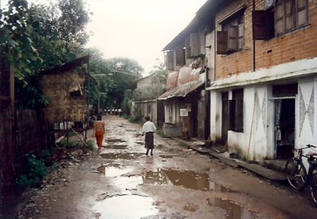 yangon_mudy_roads